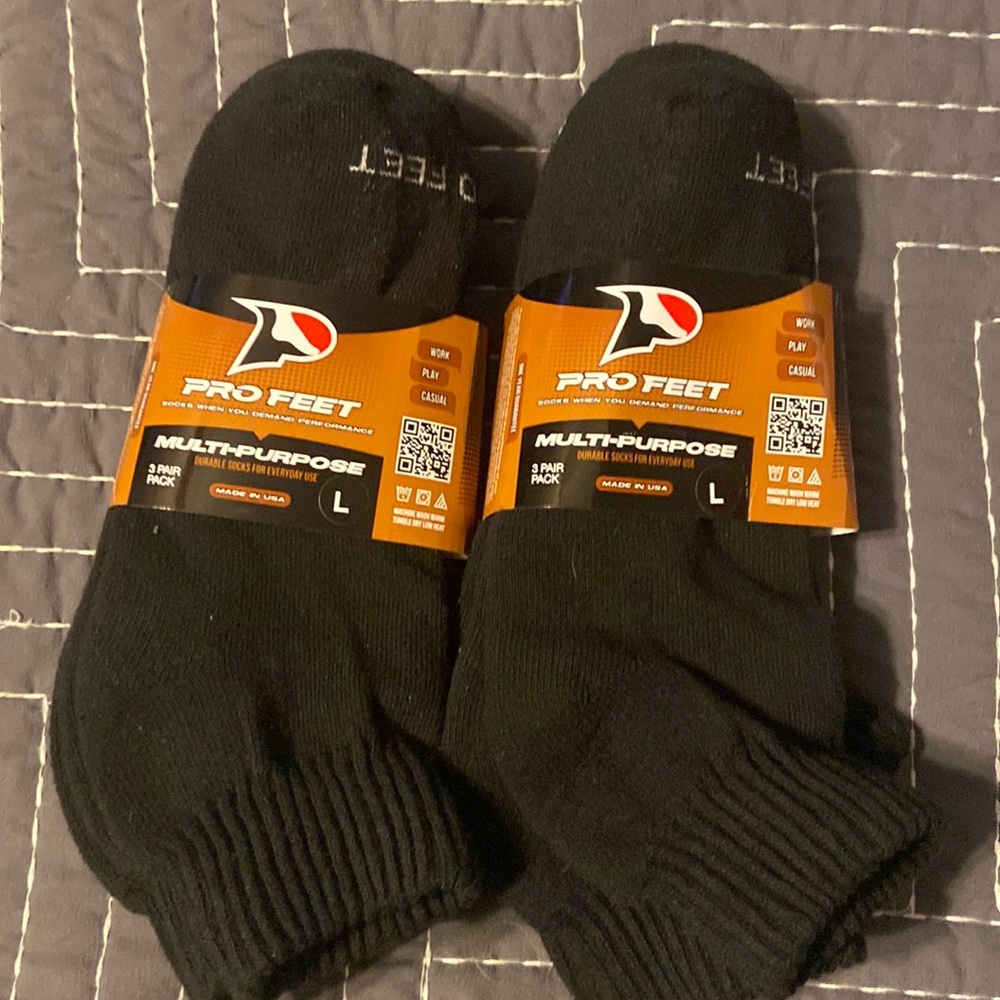 ProFeet Black 3 pair mens socks - 2 sets for total of 6 pairs - fits 8-10 better